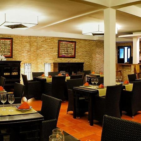 פנום פן Villa Silk Road Hotel מראה חיצוני תמונה
