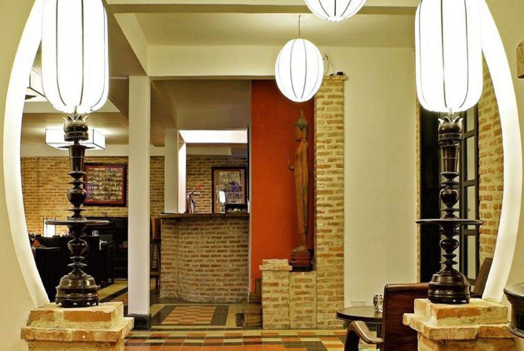 פנום פן Villa Silk Road Hotel מראה חיצוני תמונה