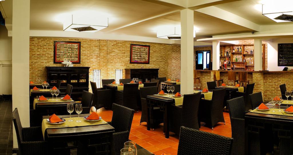 פנום פן Villa Silk Road Hotel מראה חיצוני תמונה